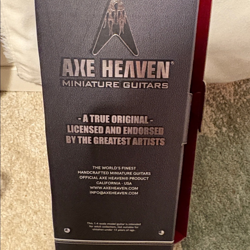 Bob Weir Cowboy Fancy Guitar Mini In Box - Picture 8 of 8